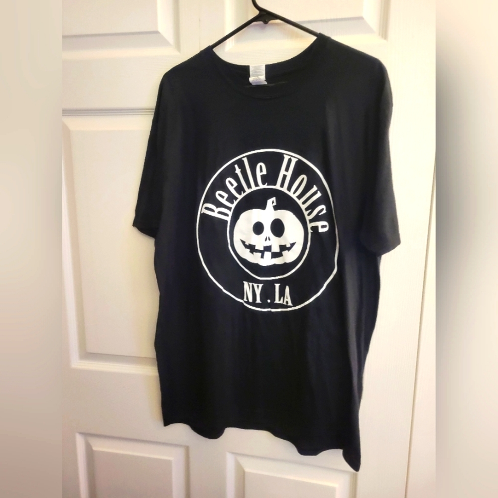 Beetle House XL Tshirt